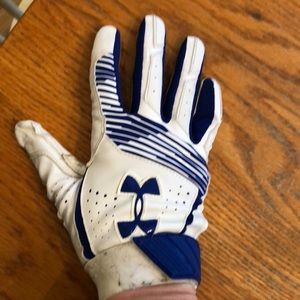 Baseball batting glove